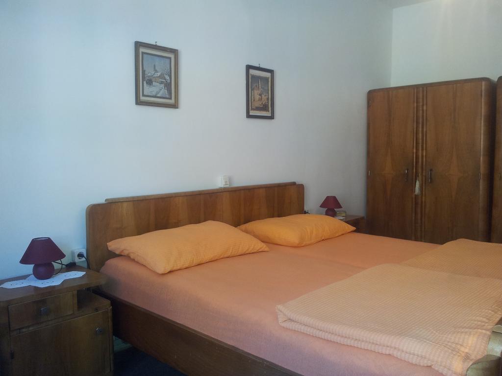 Apartment History Zagreb Rum bild
